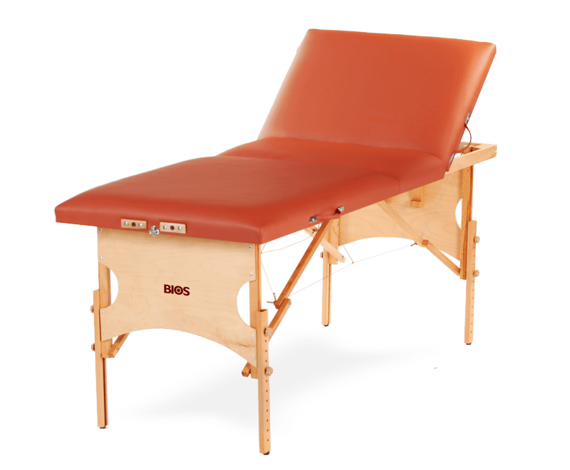 Masă de masaj portabilă, model Confort, pernă trei secţiuni, finisaj lemn natur, tapiţerie maro-brandy.